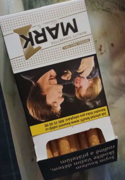 Cigarety