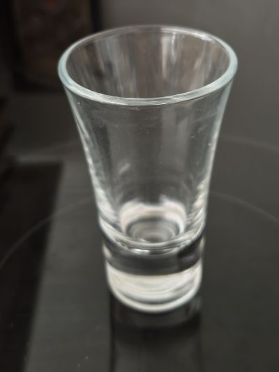 Sklenička "panák" 1 ks