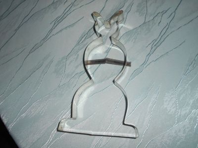 Vykrajovátko cca 20 cm.