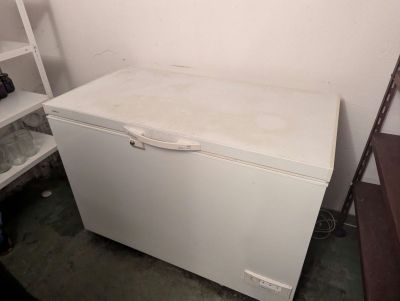 Daruji dva mrazáky Electrolux (i jednotlivě)