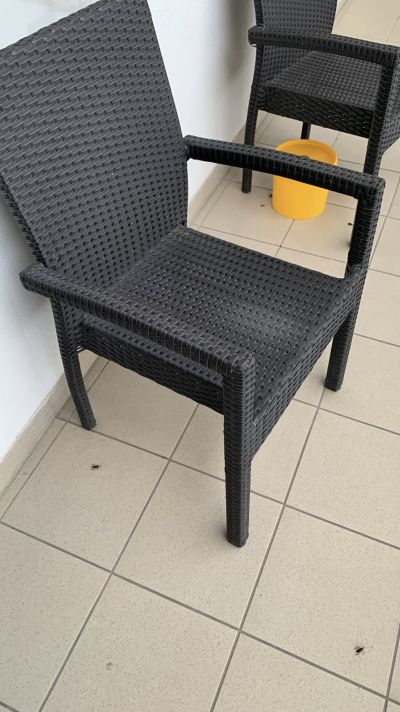 Židle (balkon, zahrada, interiér)