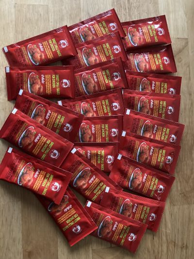 Jídlo sweet chilli omáčka