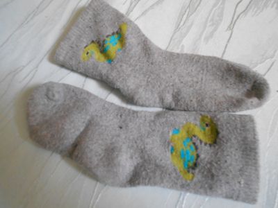 Dětské ponožky šedé s obrázkem