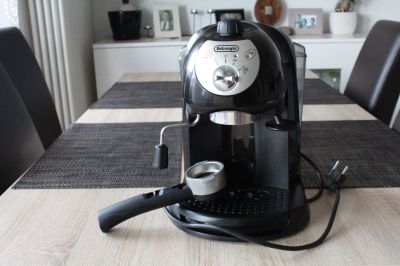 Kávovar espresso DeLonghi PMR 2005.cc