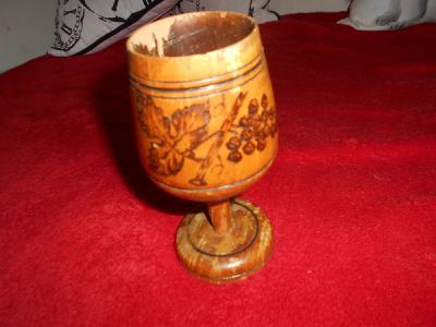 Retro dřevěný pohárek