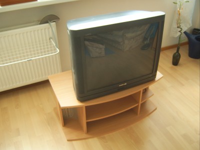 Televize + stolek