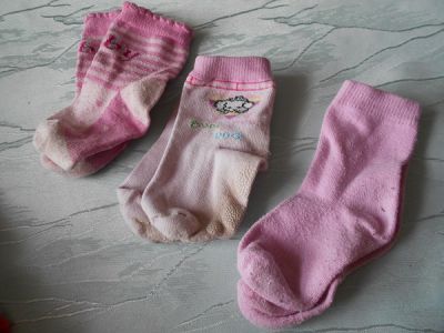 Daruji ponožky na holčičku 3x