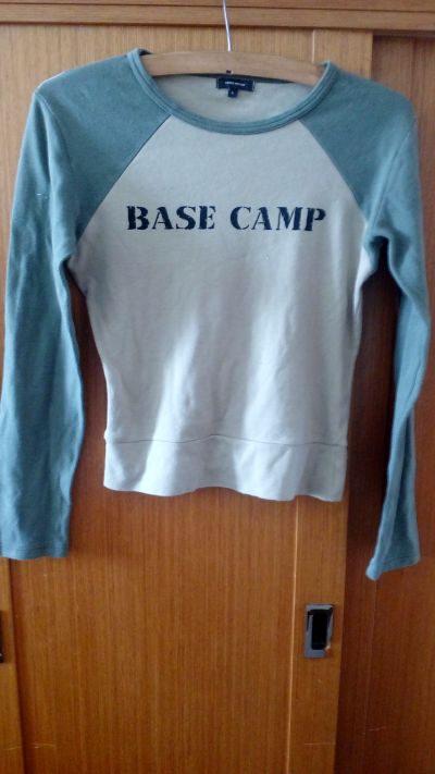 army tričko Base Camp, velikost L (od Vero moda)