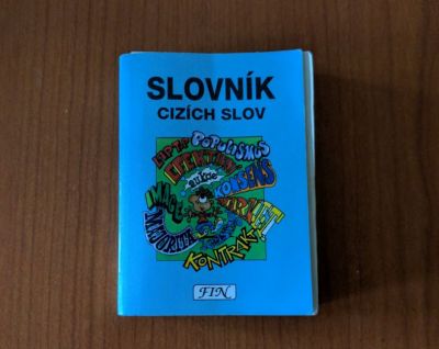 kapesní Slovník cizích slov