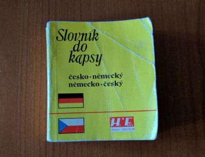 kapesní slovník ČJ-NJ