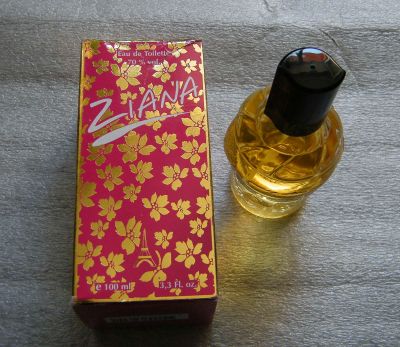 Parfém Ziana