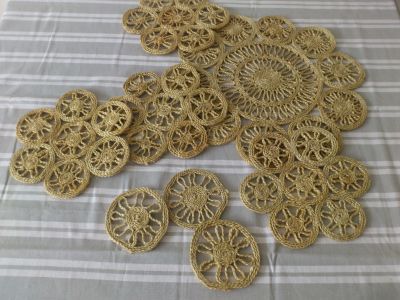 Sisalové/slaměné dečky, ozdobné podložky