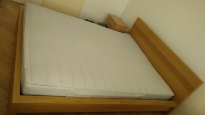 Starsi postel IKEA MALM 160x200cm vcetne rostu a matrace