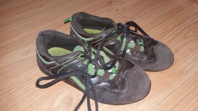 Rezervace Dětské polokožené boty - tenisky