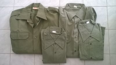 Staré vojenské košile vel.42