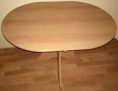 Stůl oválný 110 x 80, výška 77 cm #nabytekzimmlerova