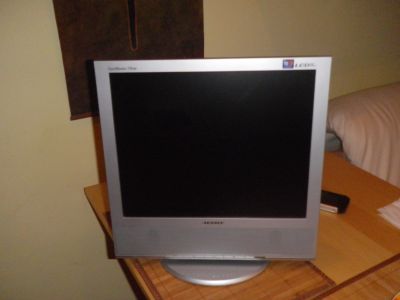 LCD monitor Samsung (nefunkční)