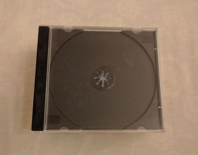 Prázdné obaly na CD