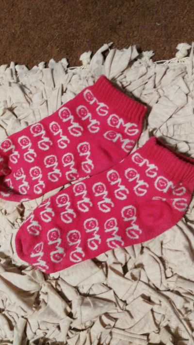 Růžové ponožky OMG