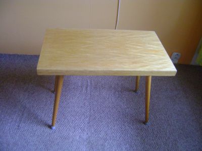 Konfereční stolek