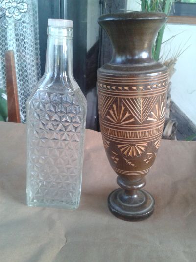 Karafa a váza.
