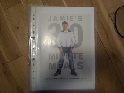 Okopírovaná kniha Jamieho Olivera