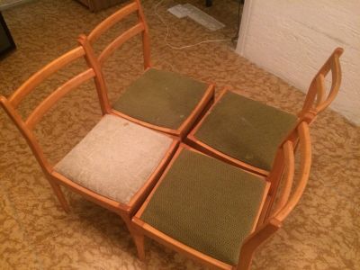 4 židle 