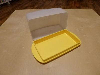 Darujeme, pouze Praha - krabička na máslo