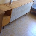 Starší nábytek - skříně, válendy, prádelník, židle, stůl....