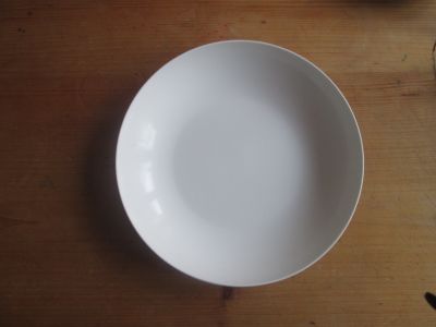 Plastový talířek