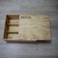 Dřevěná krabice na víno