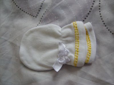 kojenecké  rukavičky
