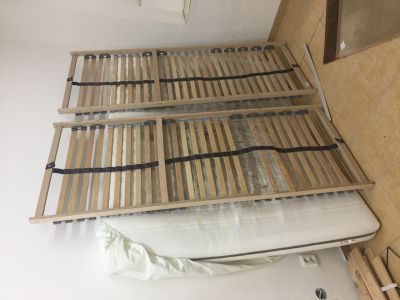 rošty a matrace 200x160