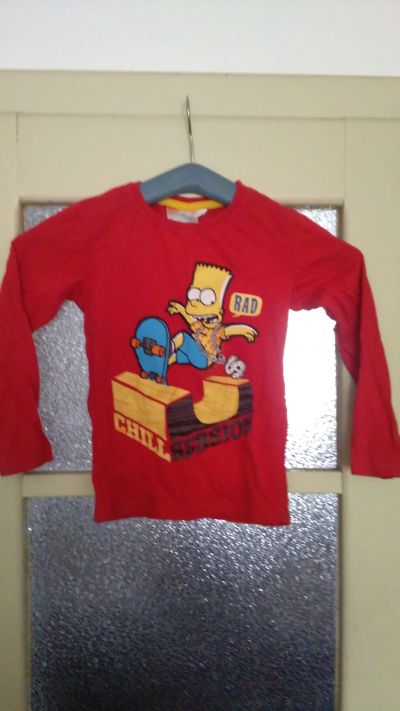 Červené triko Simpsons (116)