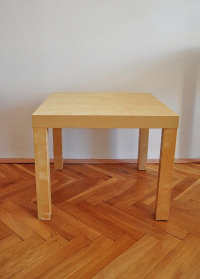 Ikea stolek, použitý 