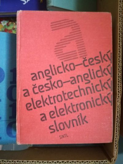 Aj-čj a čj-aj elektrotechnický a elektronický slovník