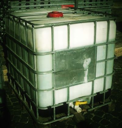 hledám - zahradní nádrž na vodu