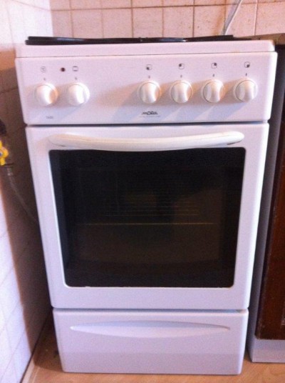 Kombi plynový sporák s elektrickou troubou