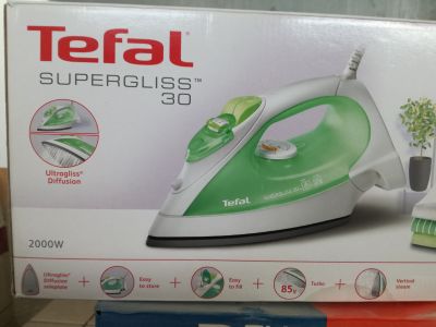 Daruji funkční žehličku Tefal