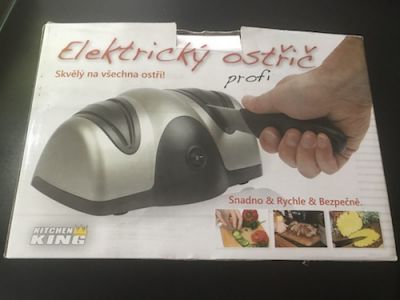 Elektrický brousek na nože a nůžky