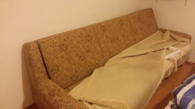 Gauč rozkládací (pro zvířata nebo na chalupu)