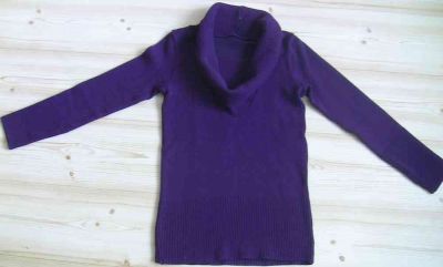 fialový svetr vel.38