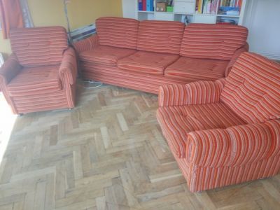 Daruji sedací soupravu za odvoz