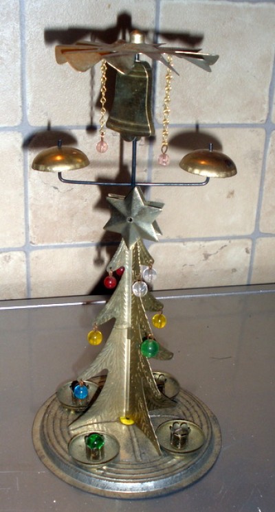 STARÉ VĚCI A RŮZNOU VETEŠ Z CHALUP,PŮD A KŮLEN