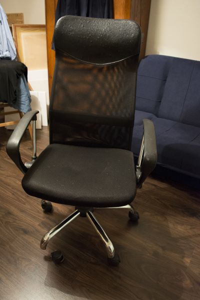 Kancelářšká otočná židle, polohovací
