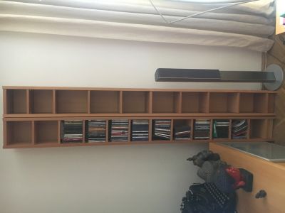 2xdreveny stojan CD/DVD Ikea