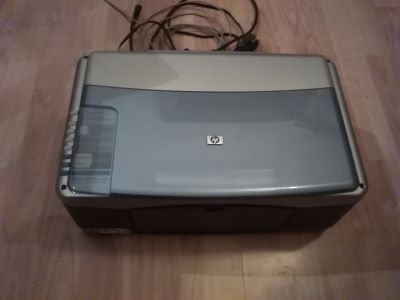 Nefunkční tiskárna a scanner HP 1350