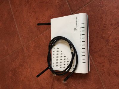 Daruji nefunkční wifi router na náhradní díly