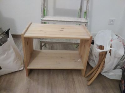 noční stolek/stolička z Ikea
