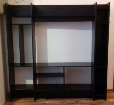 Daruji obývací stěnu Ikea